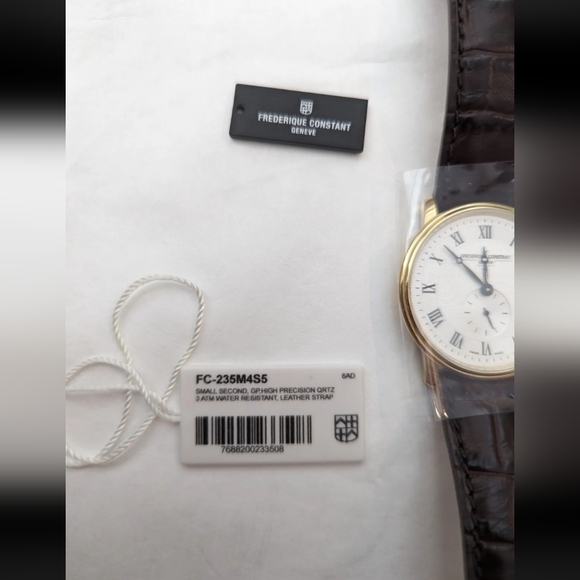 Frederique Constant Quartz Gold color bezel Watch FC-235M4S5 - Picture 2 of 13
